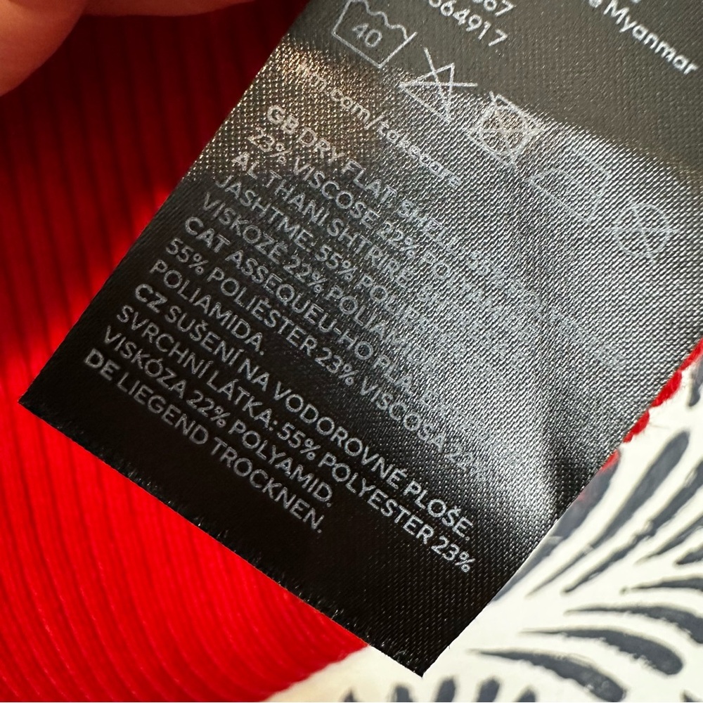 H&M Ribbed Knit Red Cropped Top - Picture 7 of 11